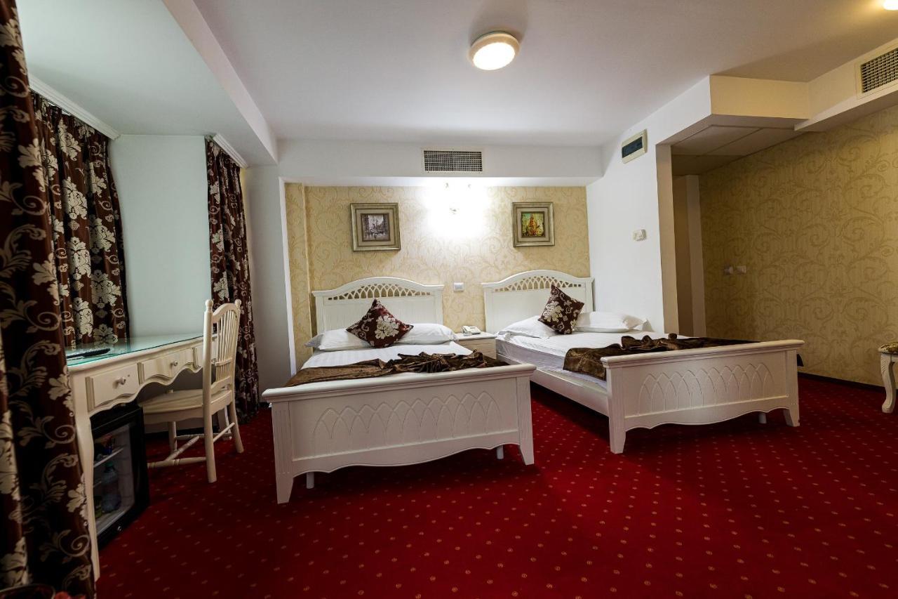 Hotel Helin Central Craiova Exterior photo